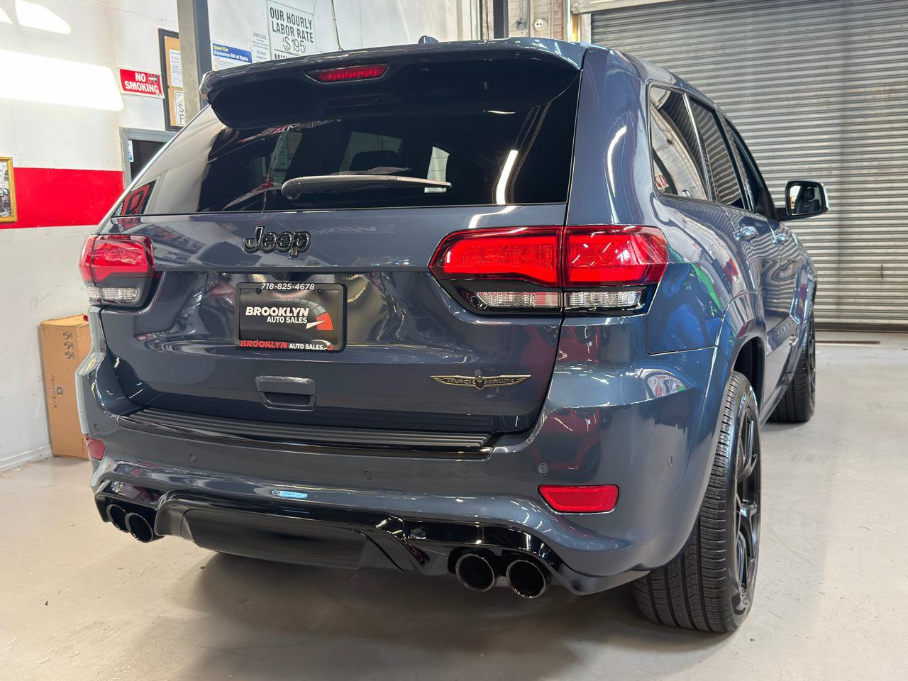 Used 2021 Jeep Grand Cherokee Trackhawk AWD/4WD image 5