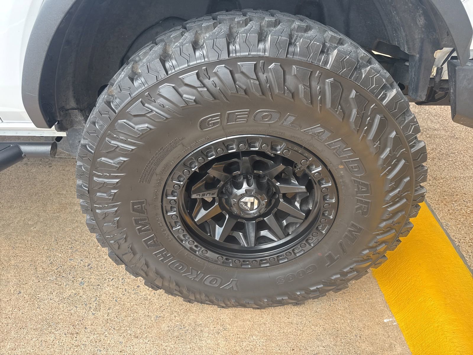 Used 2023 Ford Bronco 2-Door w/ Sasquatch Package image 11