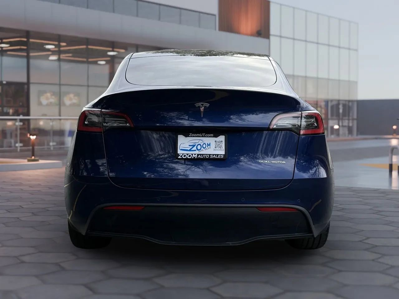 Used 2021 Tesla Model Y Long Range image 7