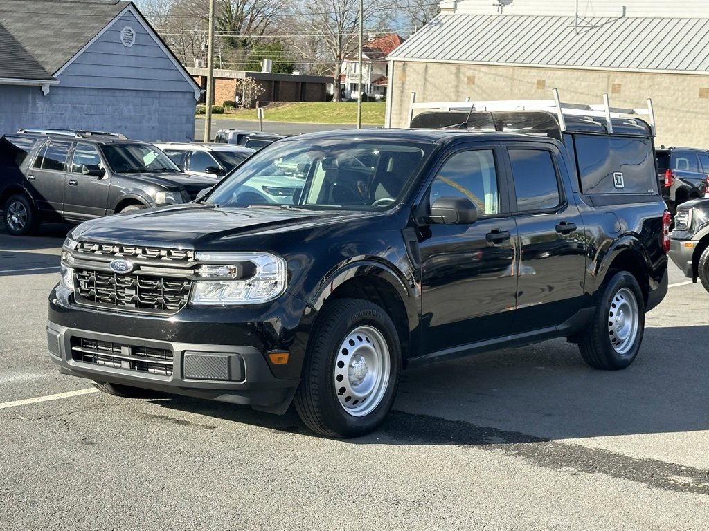 Used 2022 Ford Maverick XL image 2