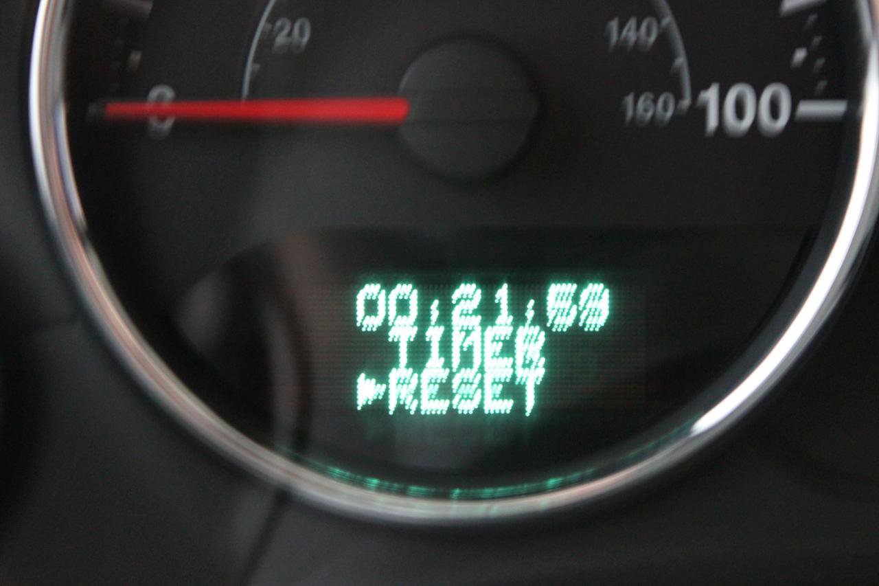 Used 2013 Jeep Wrangler Unlimited Rubicon w/ Dual Top Group image 24