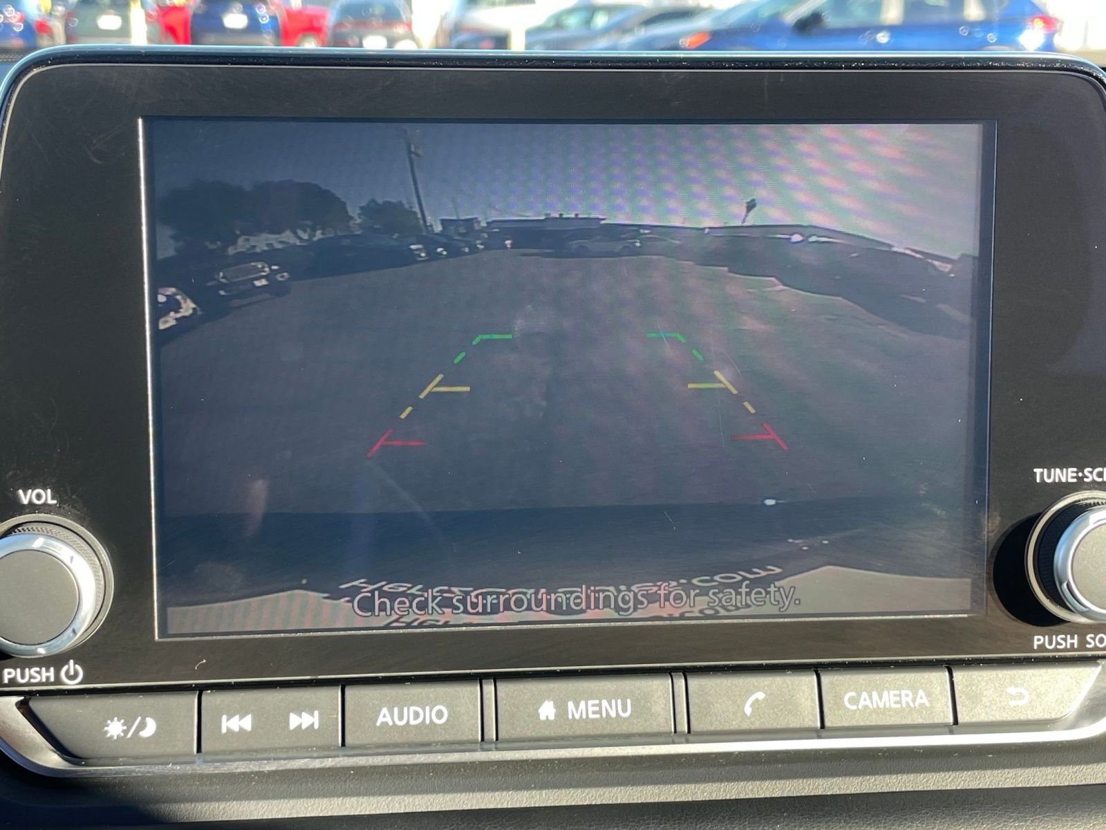 Used 2025 Nissan Rogue SV image 17