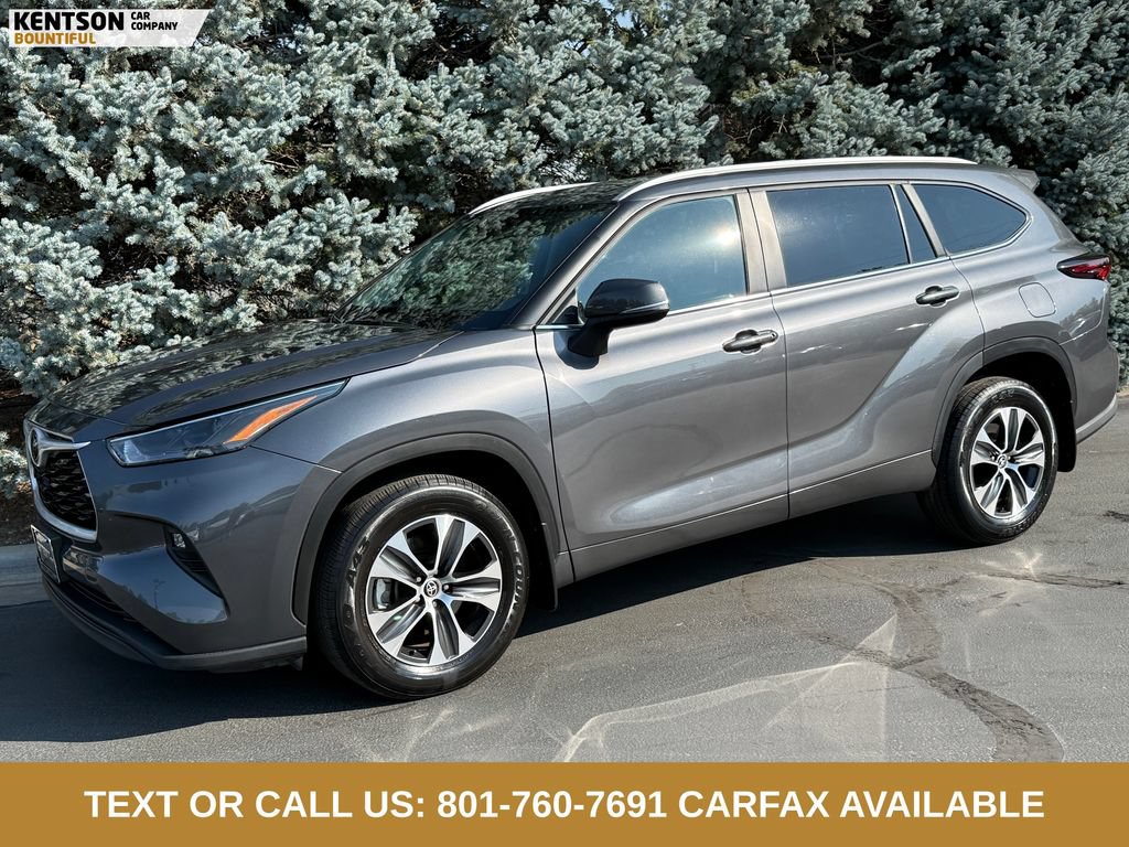 Used 2025 Toyota Highlander XLE AWD/4WD image 1