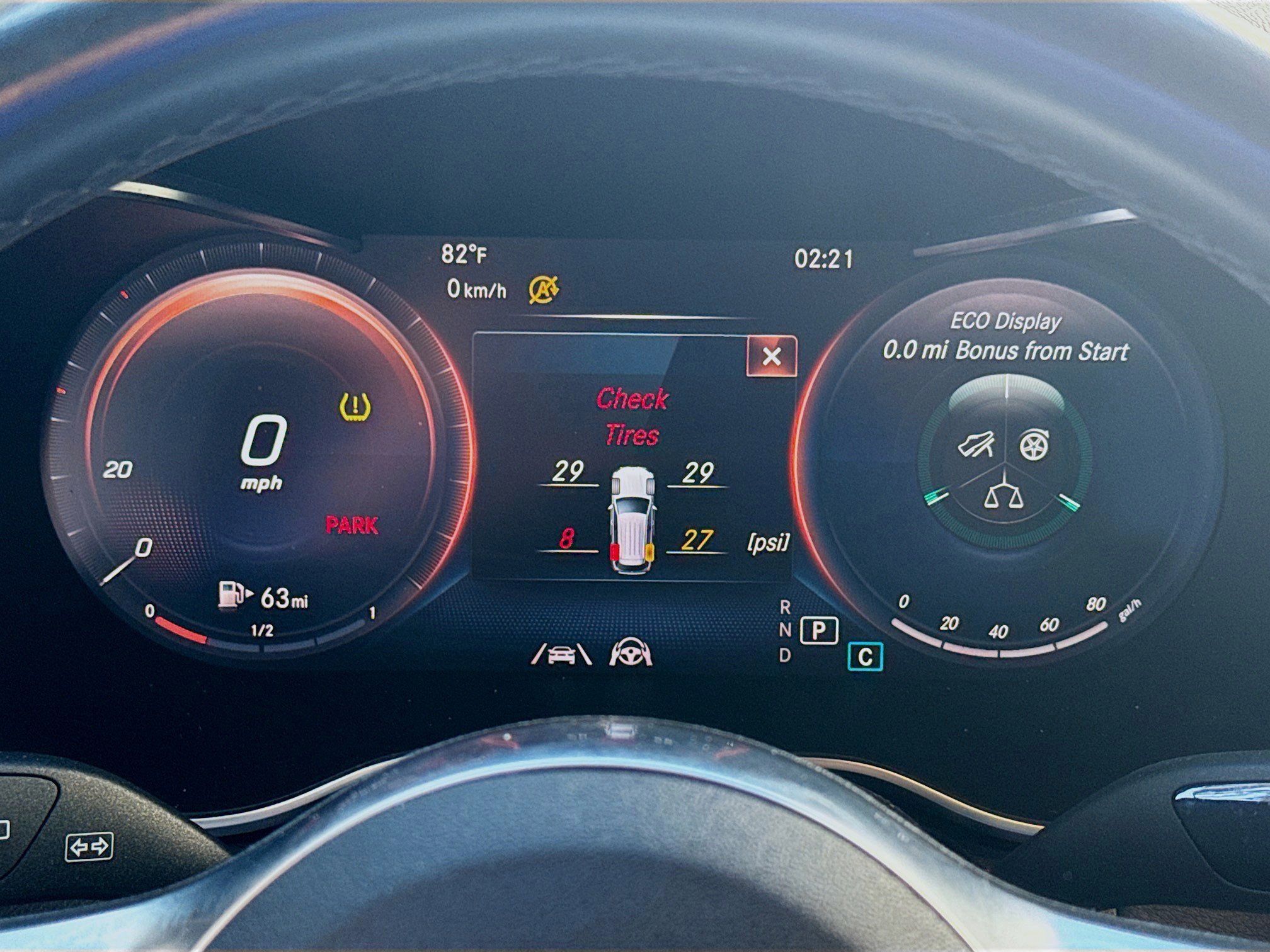 Used 2022 Mercedes-Benz GLC 300 w/ AMG Line image 9