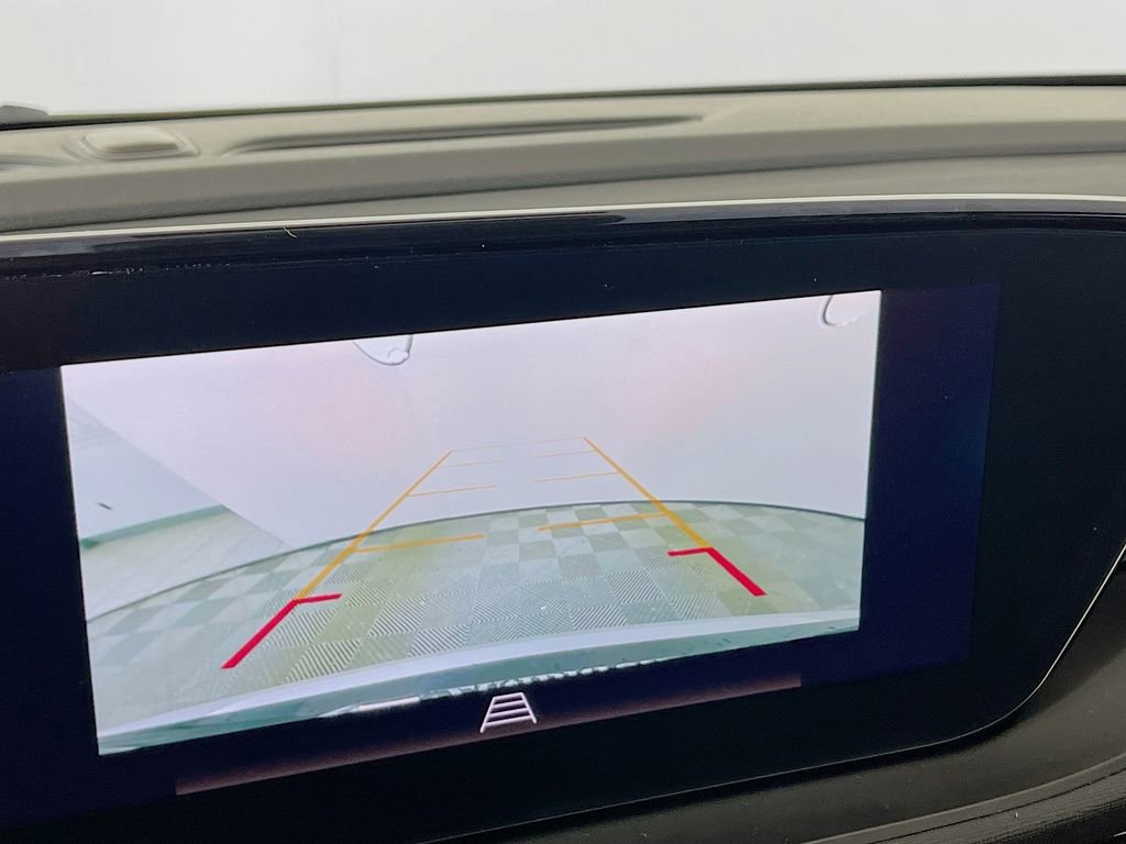 Used 2024 Buick Envista Sport Touring w/ Convenience I Package image 13