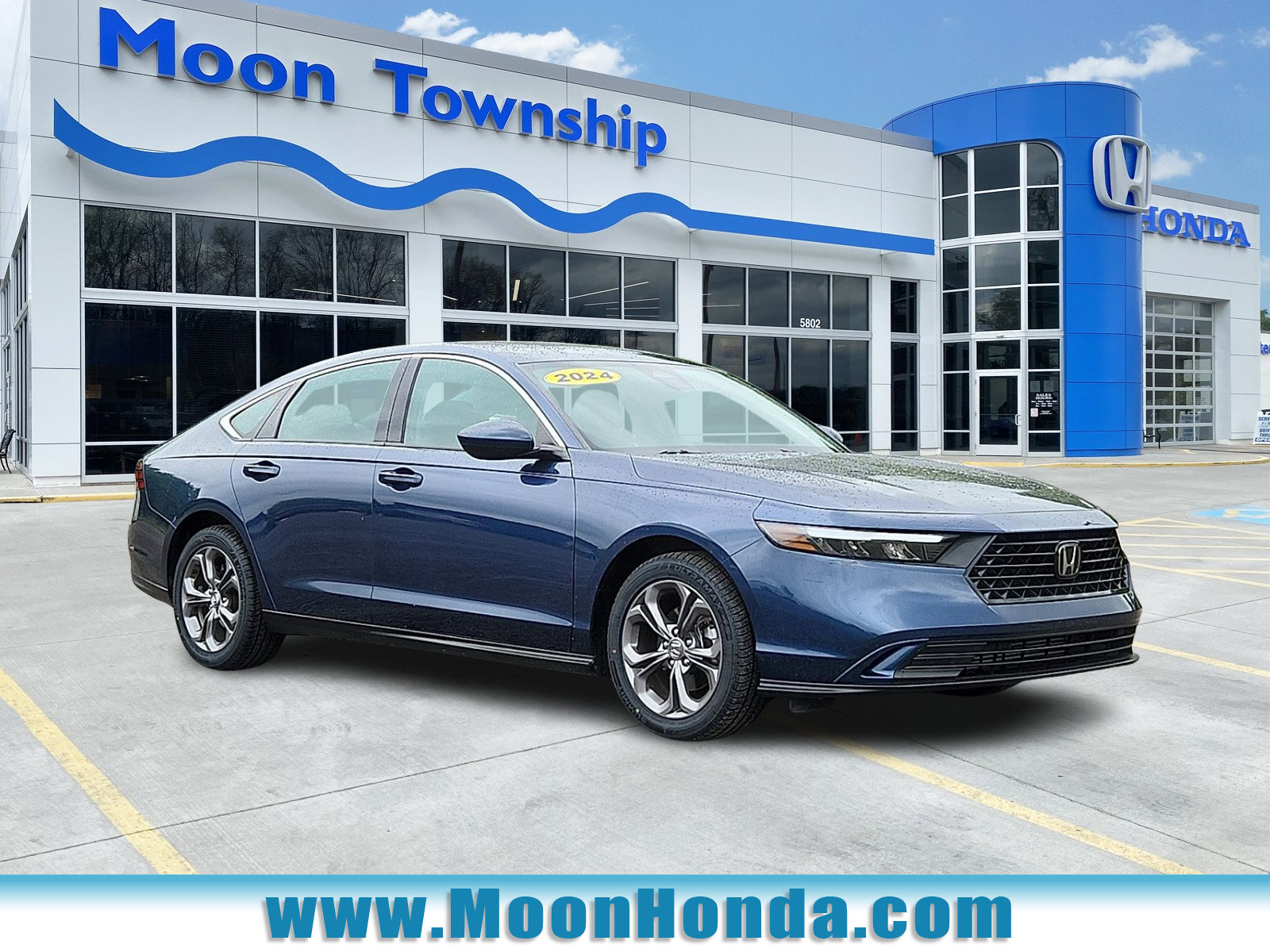 Used 2024 Honda Accord EX image 1