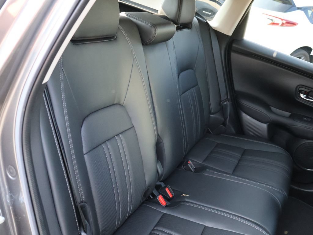 Certified 2024 Honda HR-V EX-L image 12