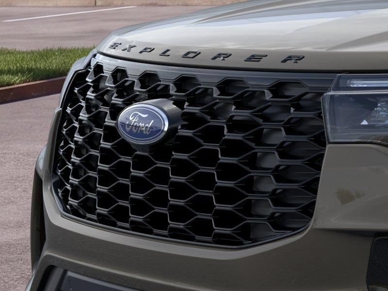 New 2026 Ford Explorer ST-Line w/ ST-Line Street Pack AWD/4WD image 17