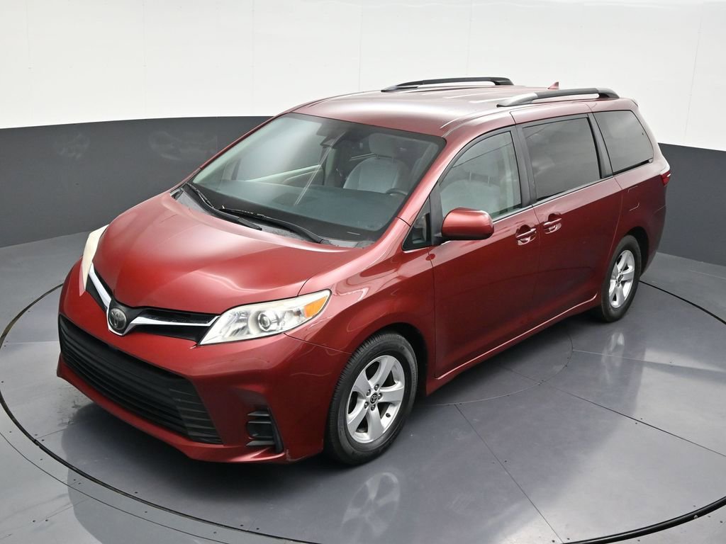 Used 2020 Toyota Sienna LE image 15