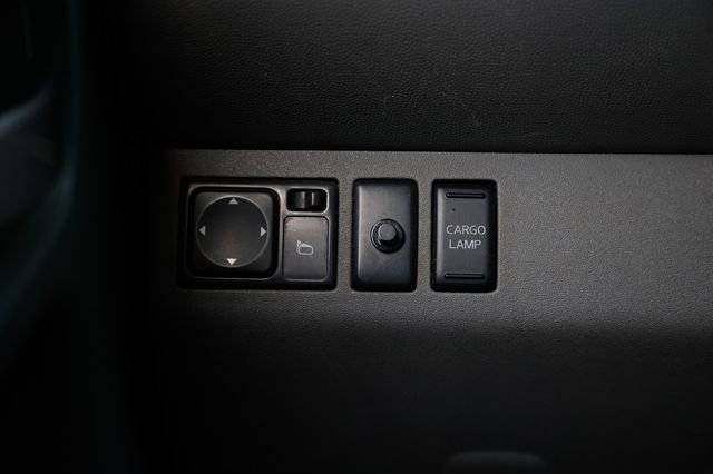 Used 2012 Nissan Frontier SL image 46