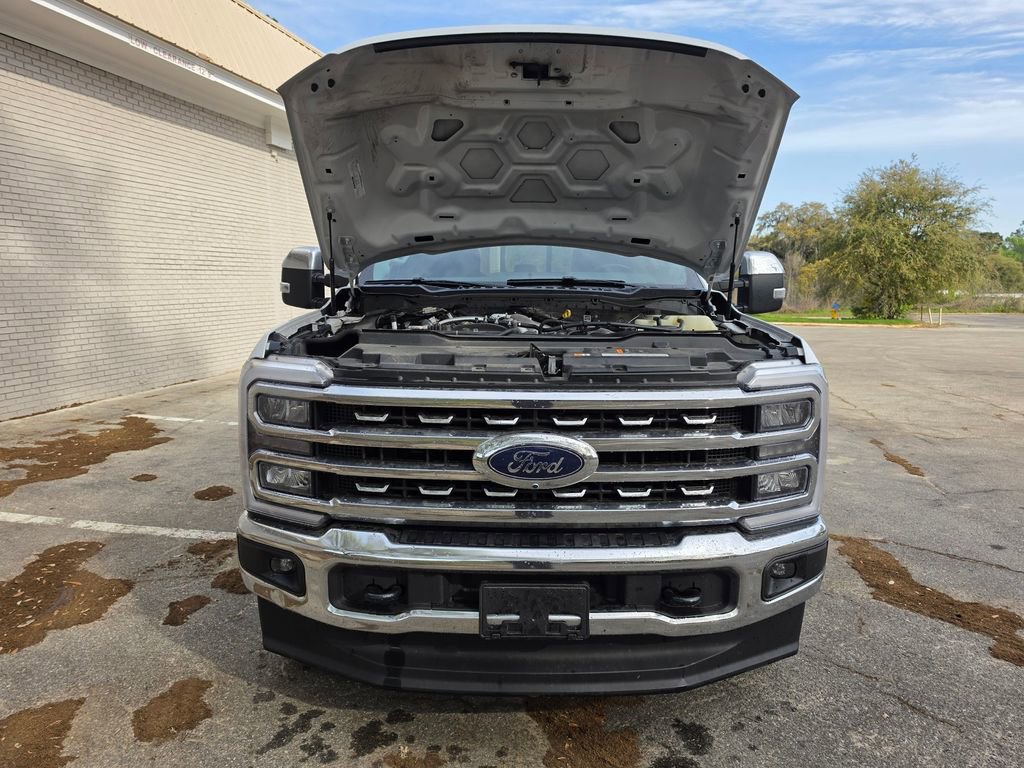 Used 2024 Ford F250 Lariat image 19