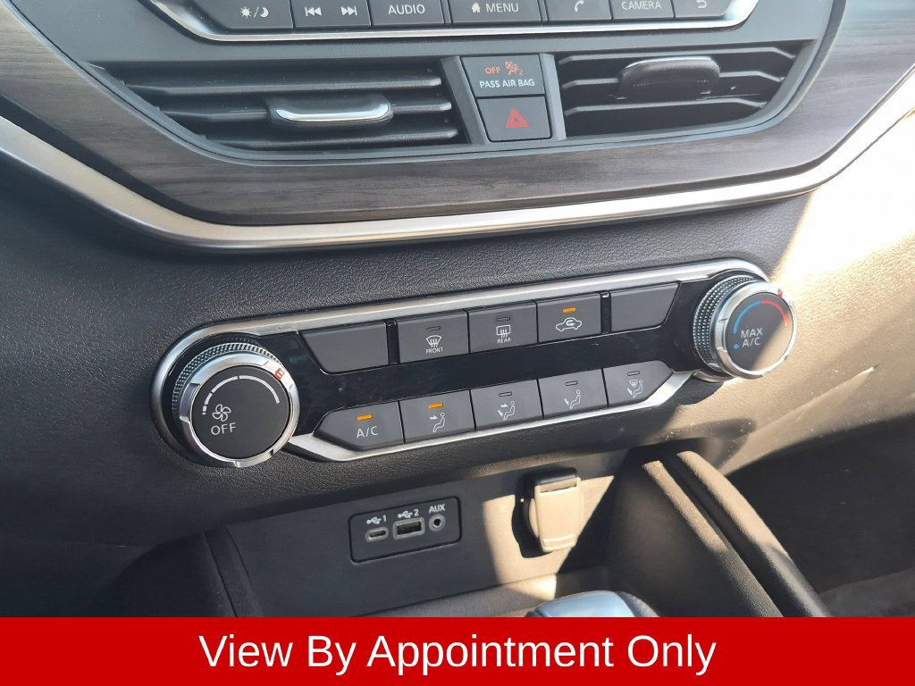 Used 2025 Nissan Altima 2.5 SV FWD image 18