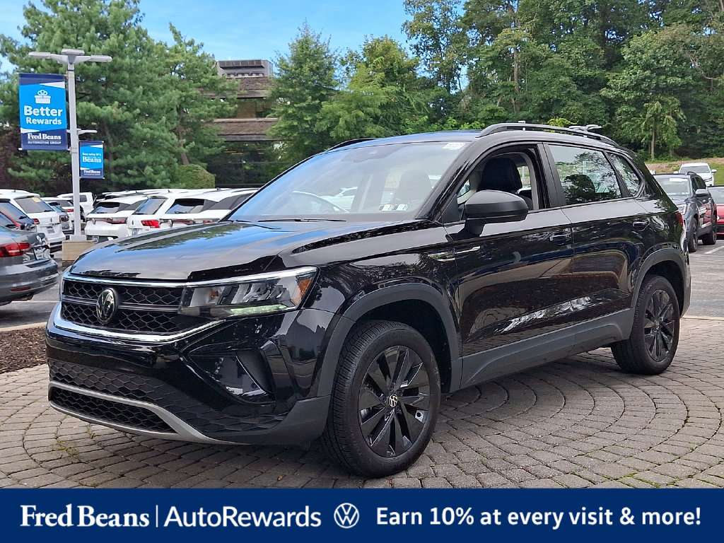 Certified 2024 Volkswagen Taos S FWD image 3