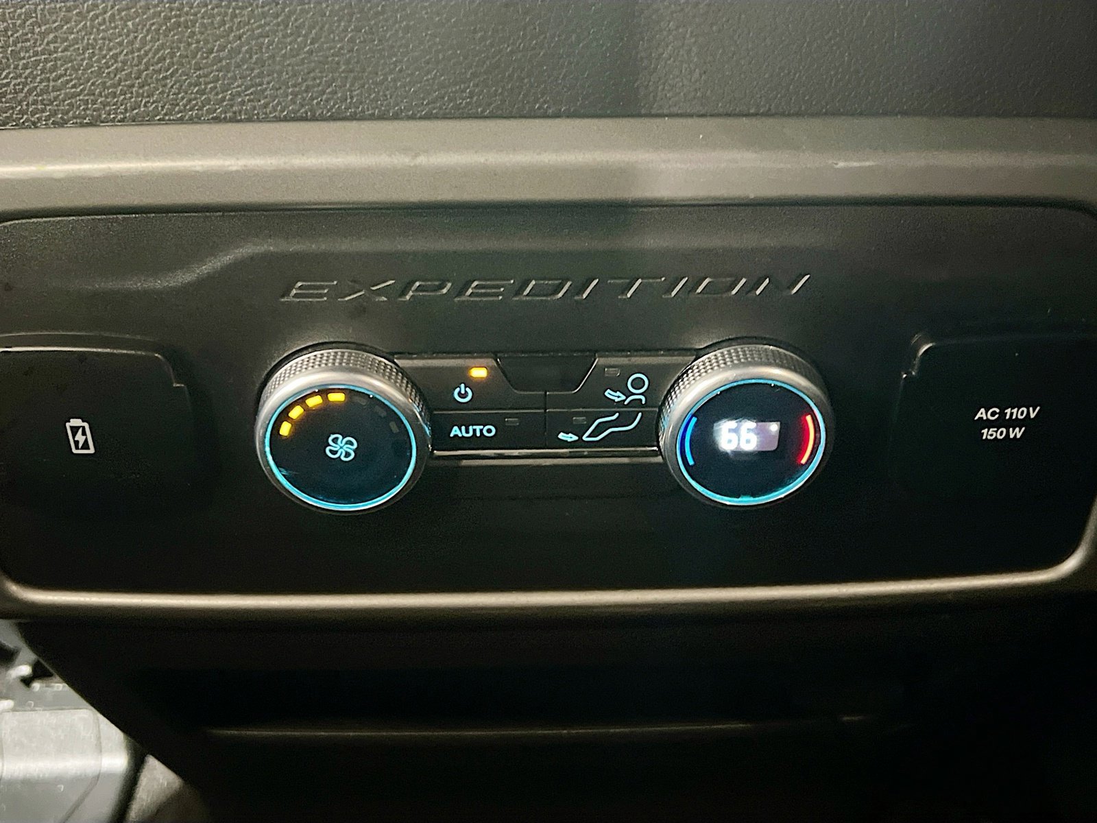 Used 2021 Ford Expedition XLT AWD/4WD image 18