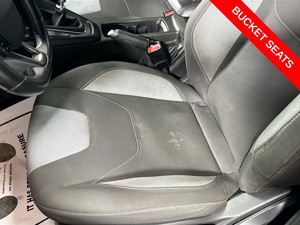 Used 2016 Ford Focus ST image 19