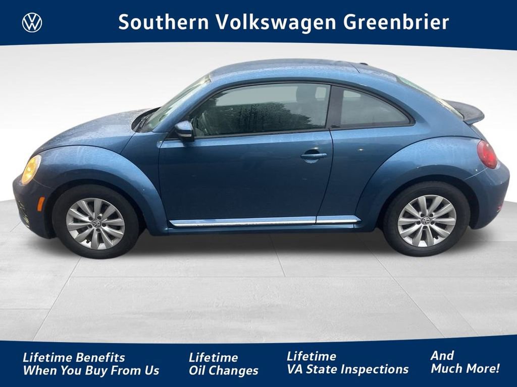 Used 2019 Volkswagen Beetle 2.0T S image 1