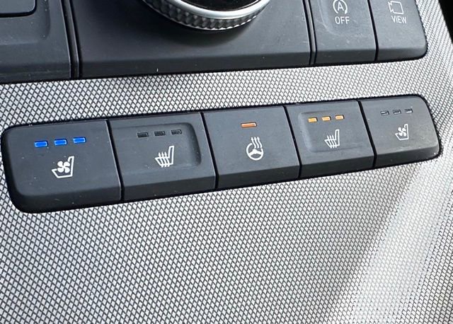 Used 2021 Hyundai Palisade Limited AWD/4WD image 17