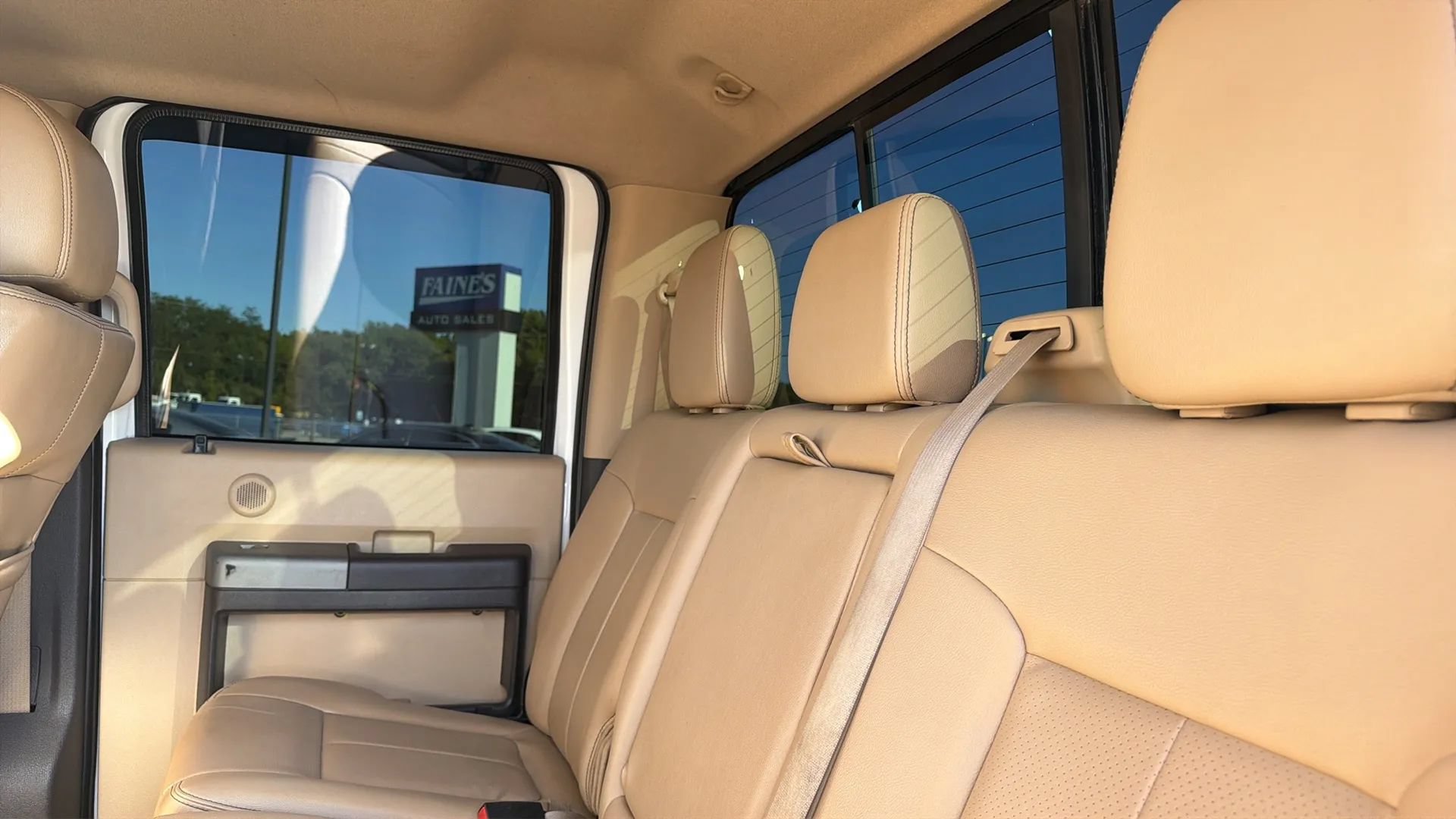 Used 2016 Ford F350 Lariat w/ Lariat Ultimate Package AWD/4WD image 52