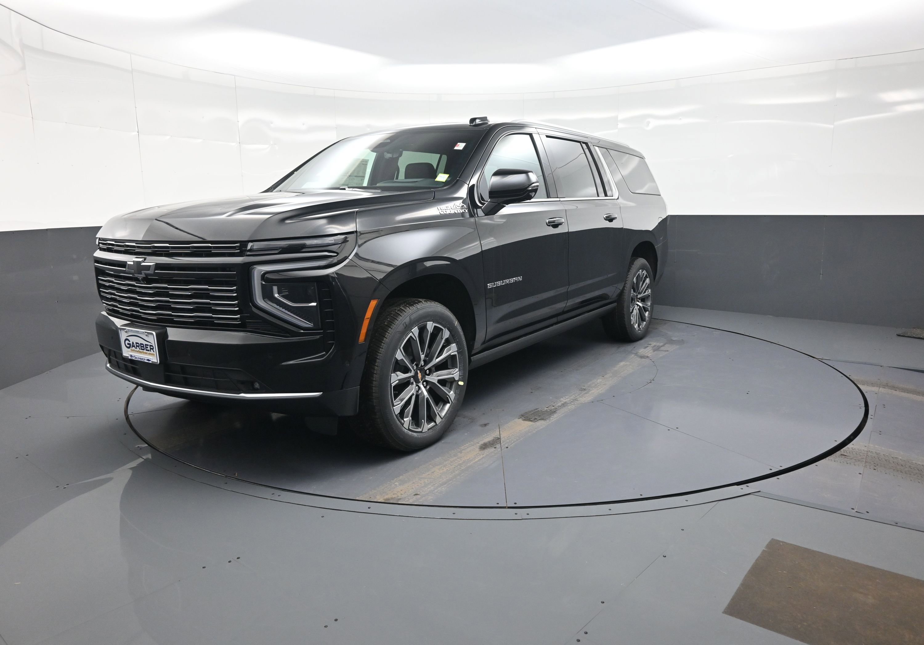 New 2026 Chevrolet Suburban High Country image 7