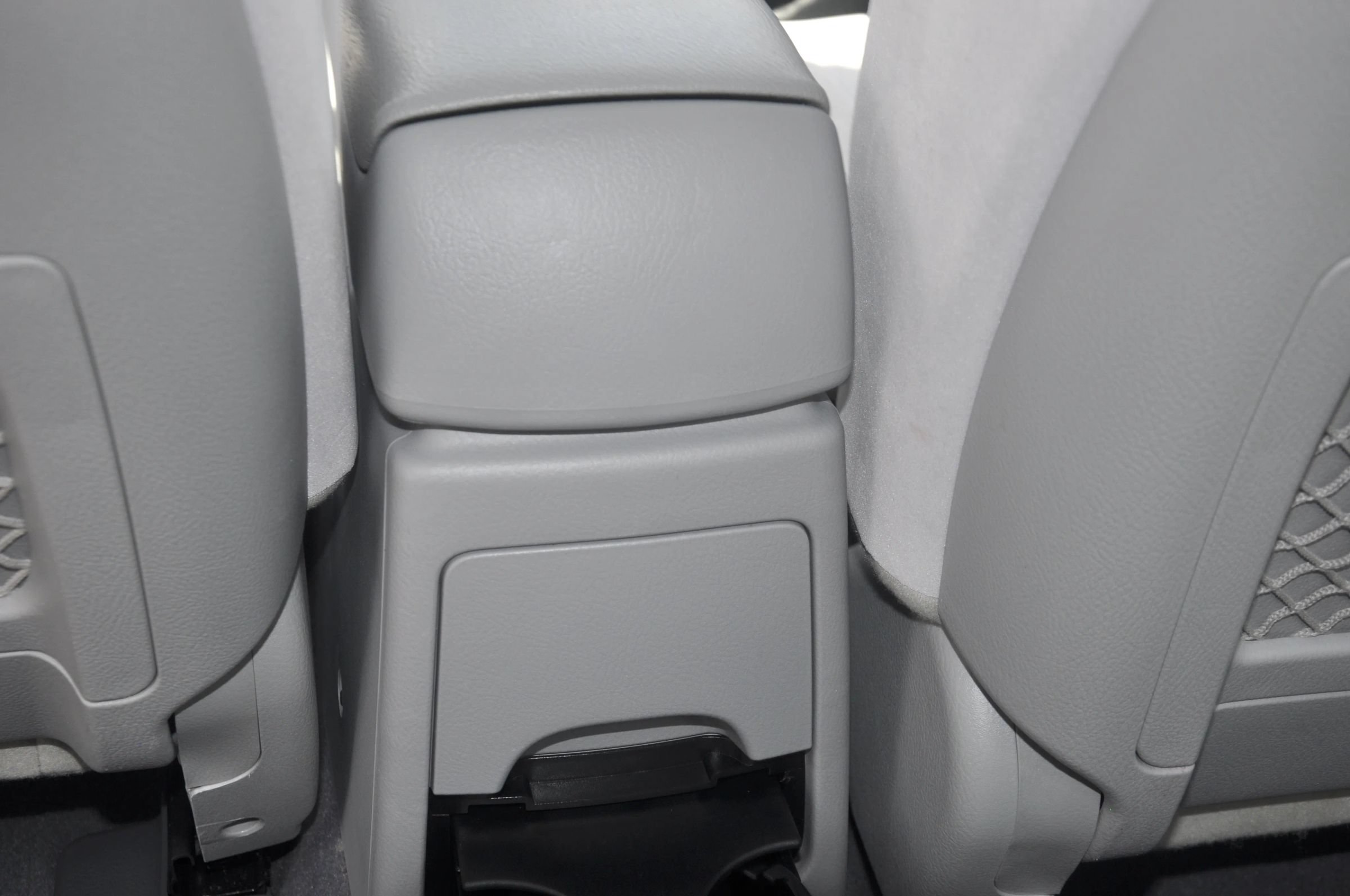 Used 2009 Kia Spectra LX FWD image 18