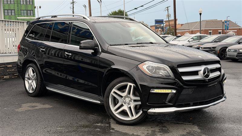 Used 2016 Mercedes-Benz GL 550 4MATIC image 8