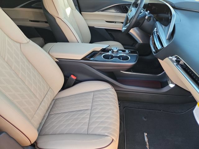 New 2026 Cadillac Lyriq V AWD/4WD image 22