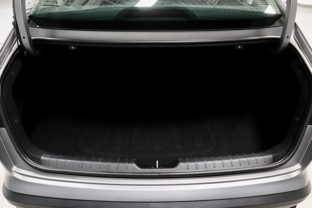 Used 2025 Kia K4 LXS image 13