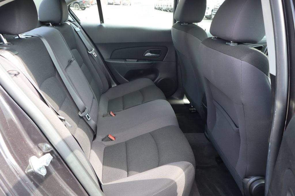 Used 2014 Chevrolet Cruze LT FWD image 16