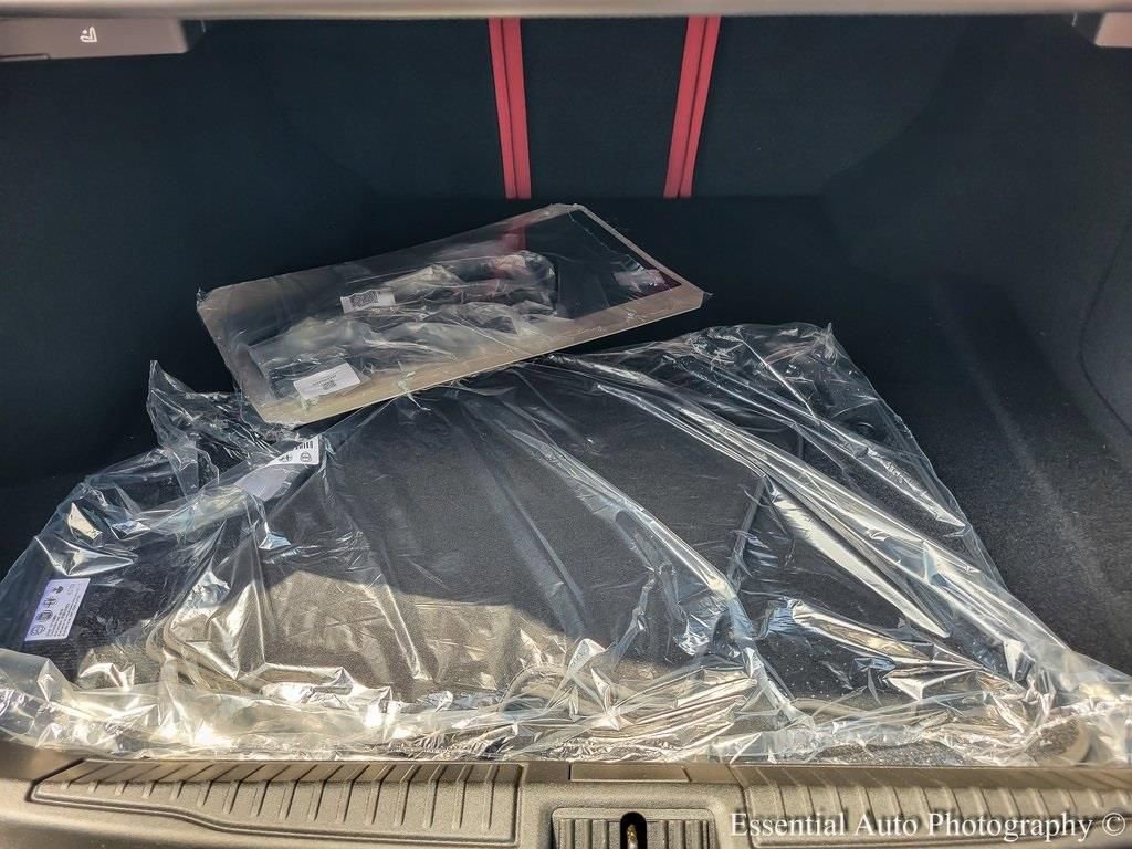 New 2025 Alfa Romeo Giulia AWD w/ Veloce Package AWD image 20