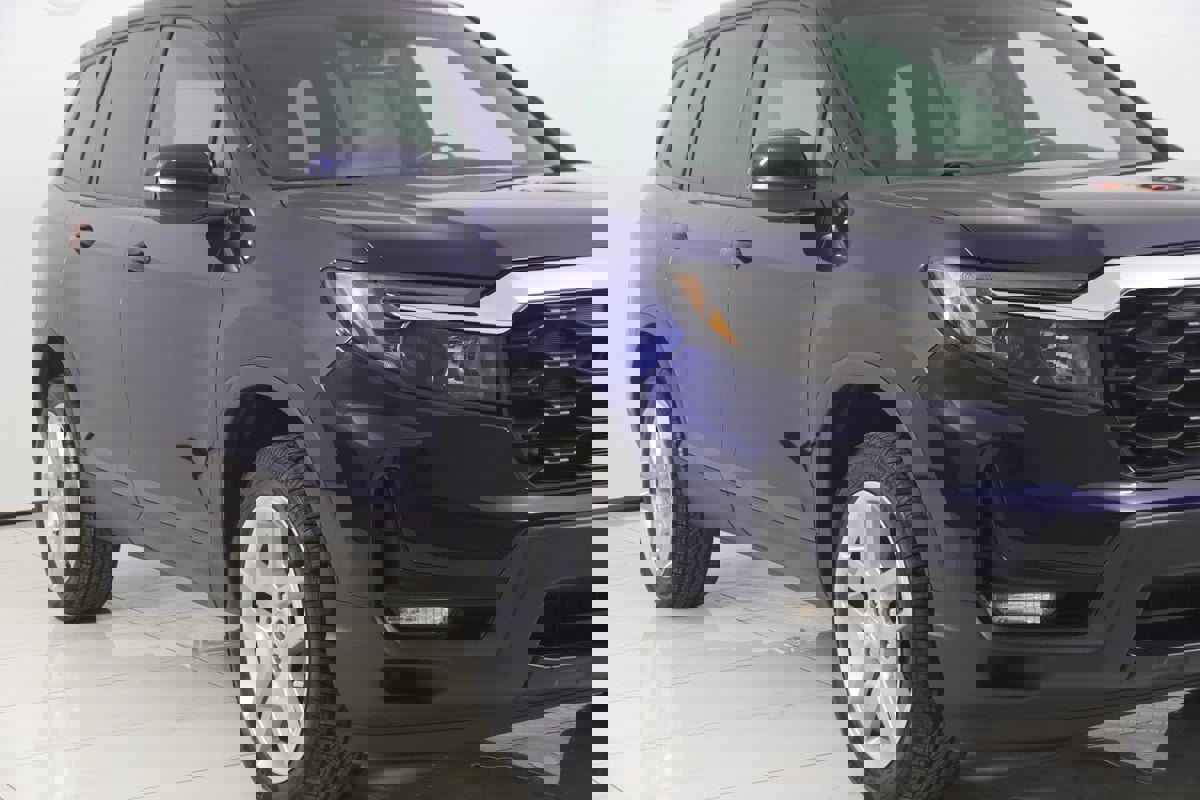 Used 2024 Honda Passport EX-L image 34