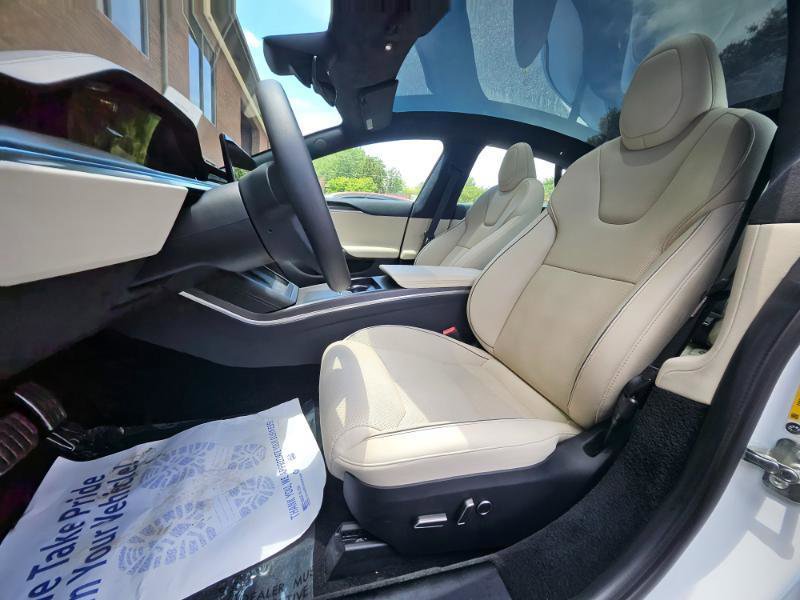 Used 2023 Tesla Model S Plaid AWD/4WD image 36