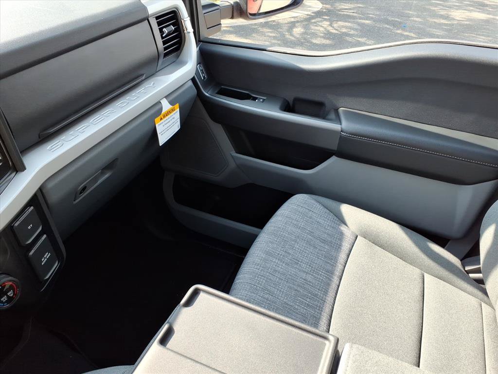 New 2026 Ford F250 XLT AWD/4WD image 17