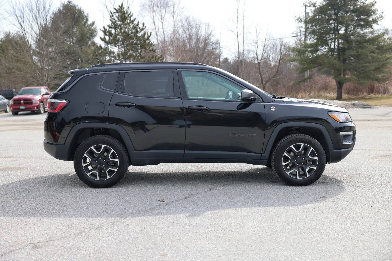Used 2020 Jeep Compass Trailhawk AWD/4WD image 6
