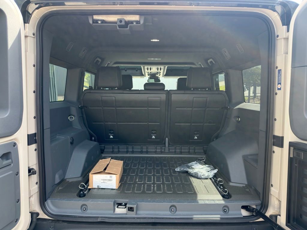 Used 2025 INEOS Grenadier image 19