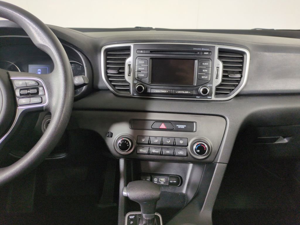 Used 2017 Kia Sportage LX AWD/4WD image 18