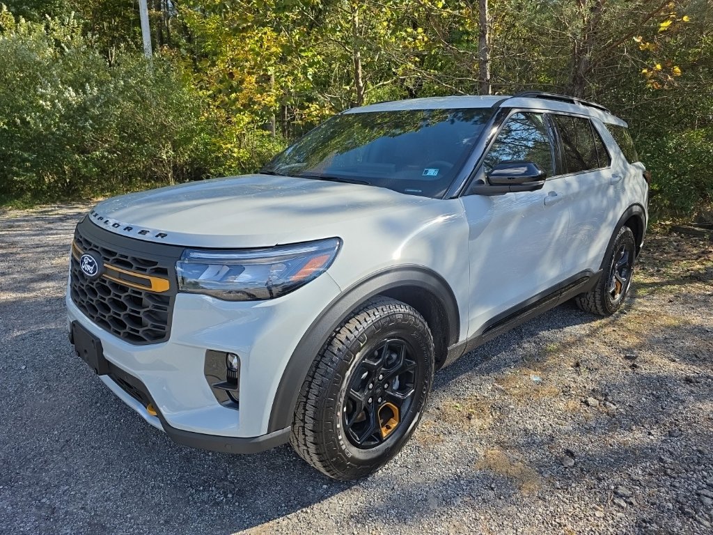 New 2027 Ford Explorer Tremor w/ Tremor Convenience Package AWD/4WD image 4