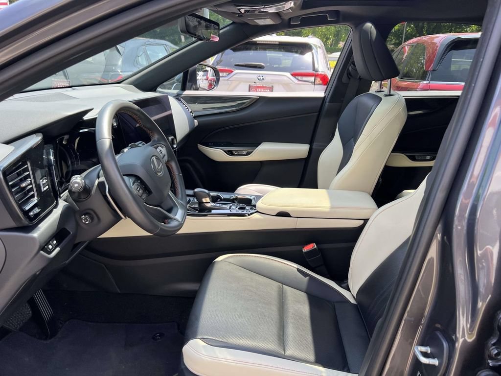 Used 2023 Lexus NX 350 AWD image 16