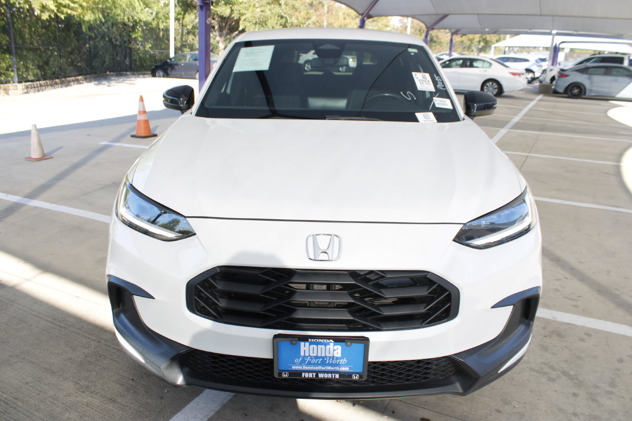 Used 2024 Honda HR-V Sport image 11