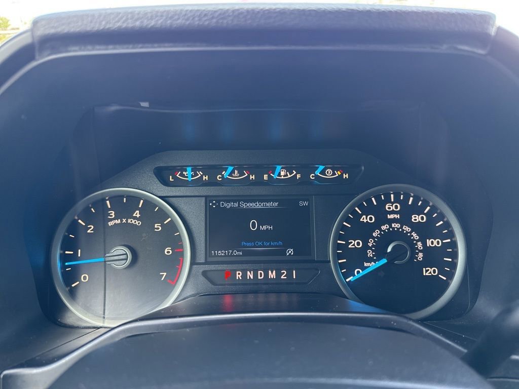 Used 2015 Ford F150 XLT w/ Equipment Group 301A Mid AWD/4WD image 20