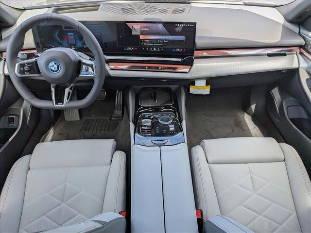 New 2027 BMW i5 M60 w/ M Sport Package AWD/4WD image 15