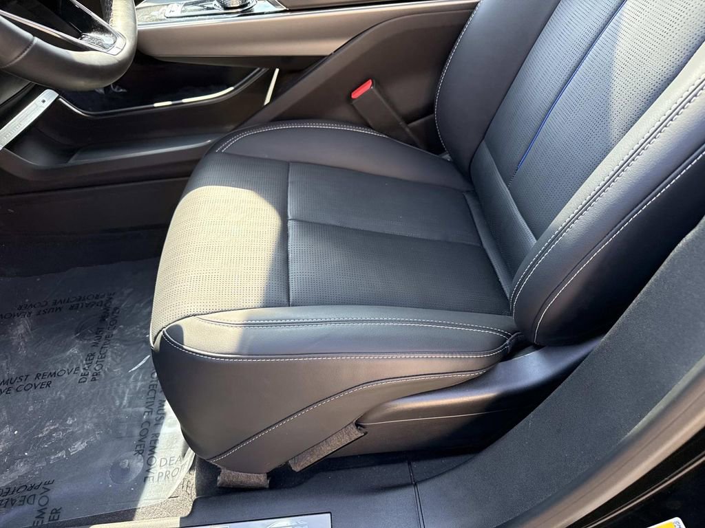 Used 2024 Cadillac Lyriq Luxury w/ LPO, Floor Liner Package image 15