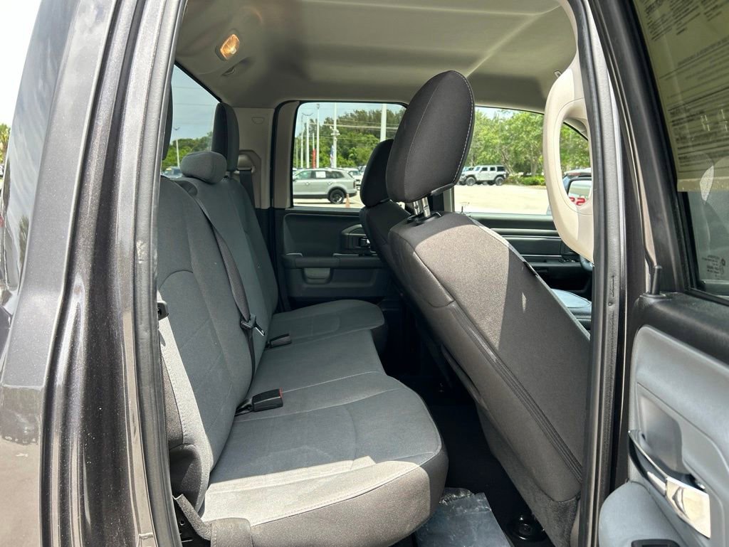 Used 2024 RAM 1500 Classic SLT AWD/4WD image 37