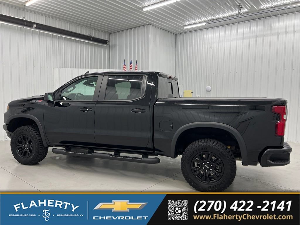 Used 2025 Chevrolet Silverado 1500 ZR2 w/ Technology Package AWD/4WD image 5