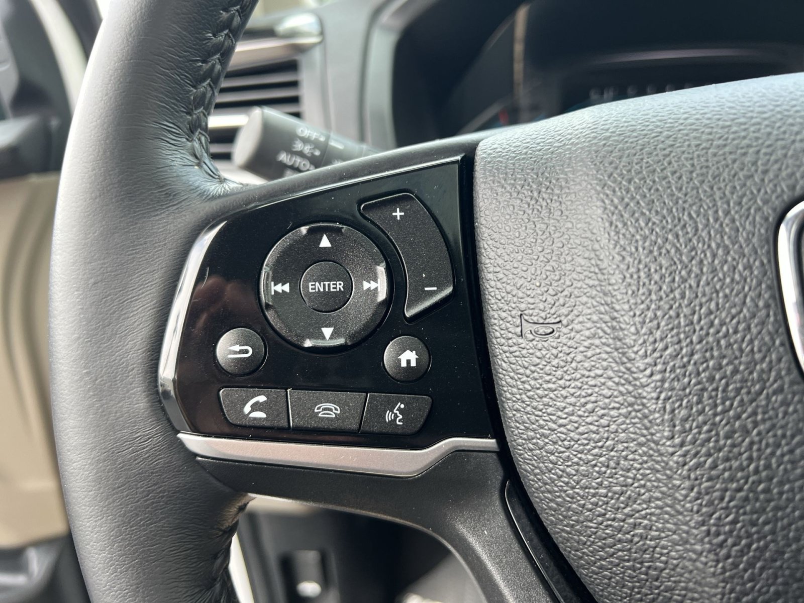 Used 2023 Honda Odyssey Touring image 37