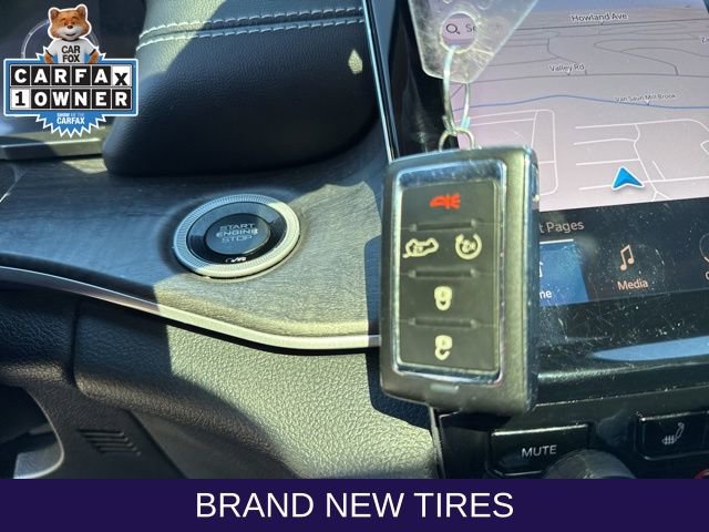 Used 2023 Jeep Grand Cherokee L Limited w/ Black Appearance Package image 42