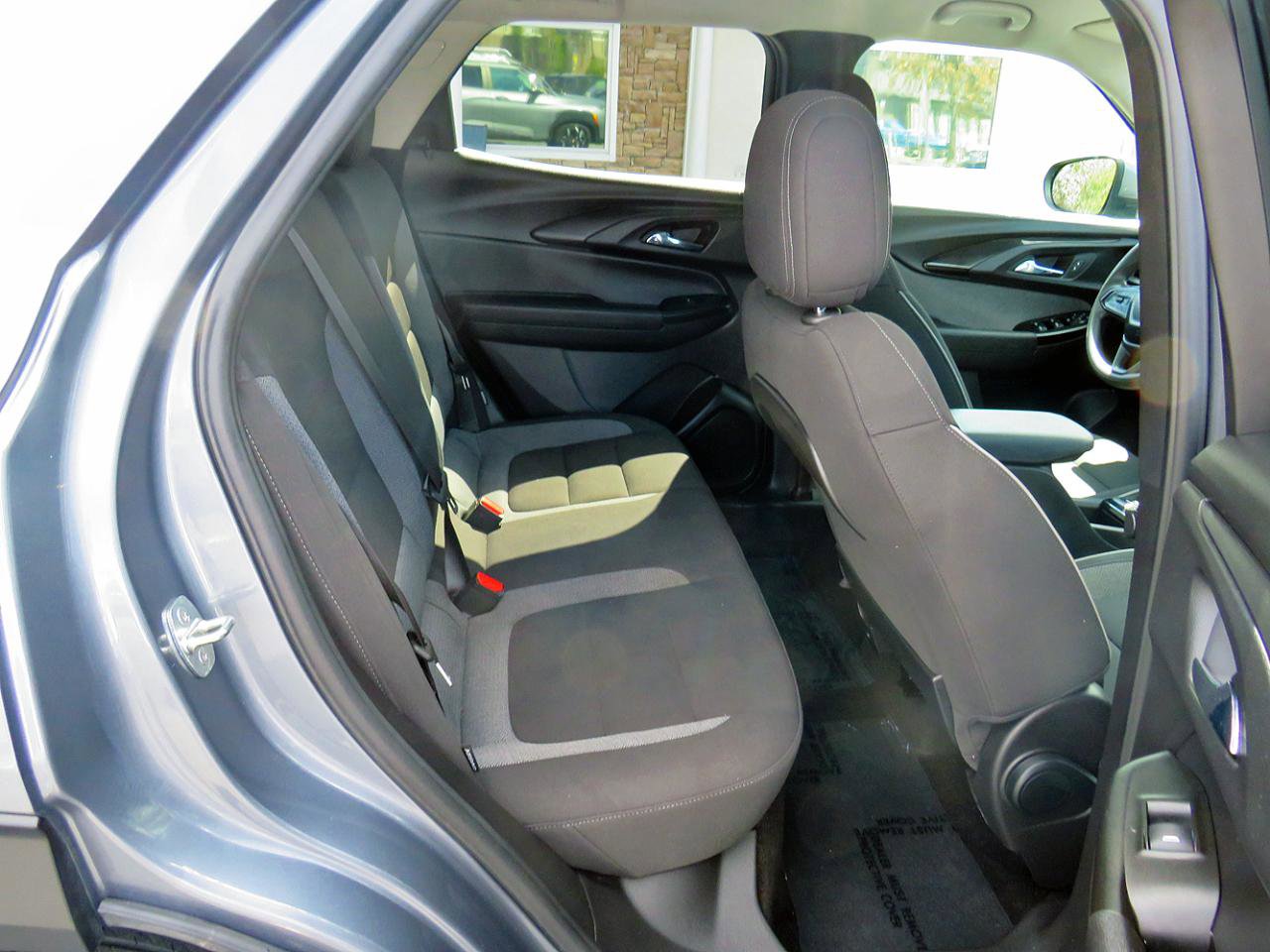 Used 2021 Chevrolet TrailBlazer LT w/ Convenience Package image 17