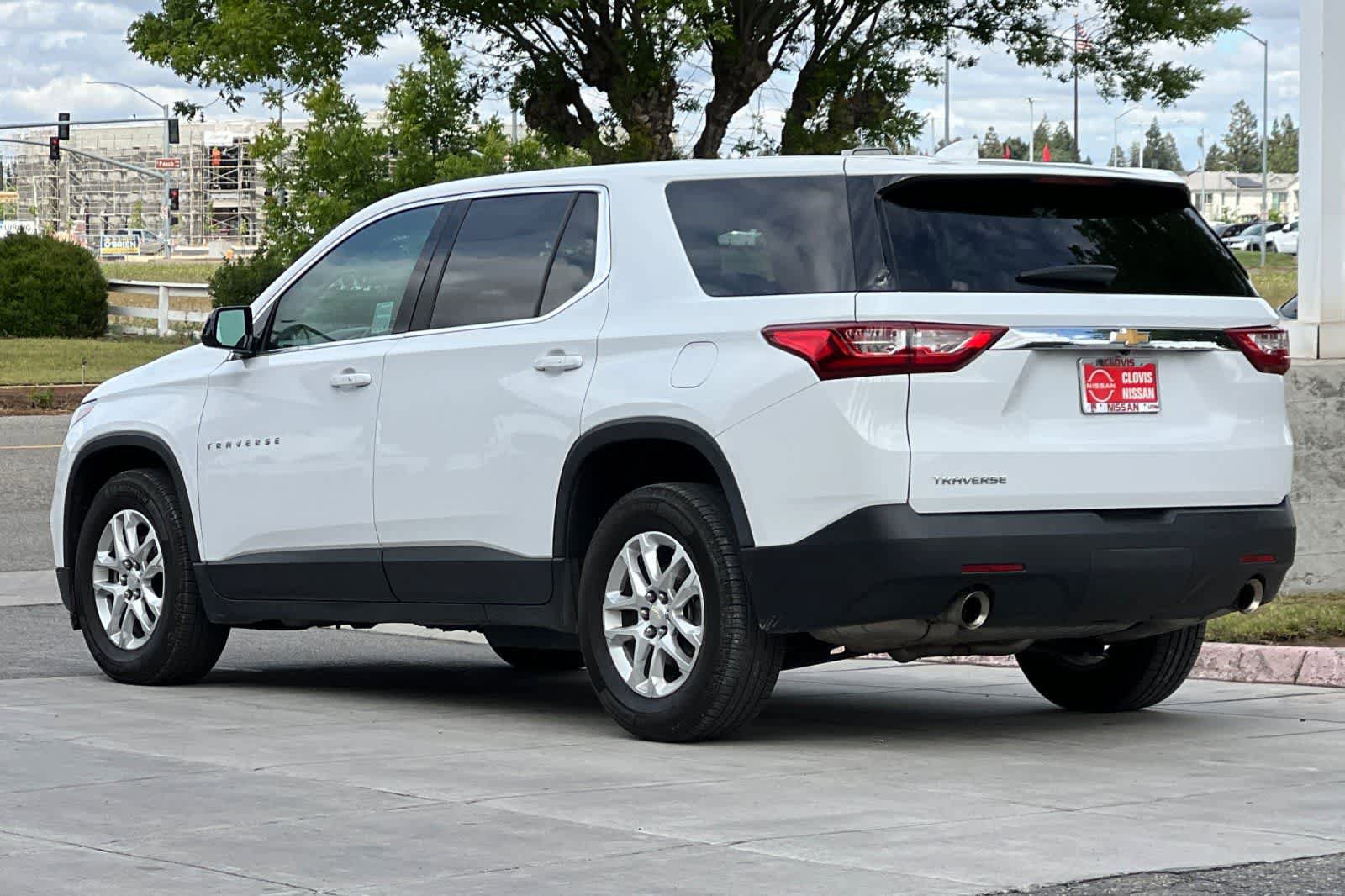 Used 2018 Chevrolet Traverse LS image 7