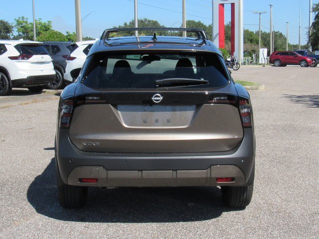 New 2026 Nissan Kicks SV w/ Cold Weather Package image 4
