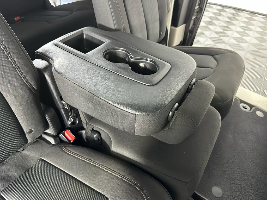 Used 2019 Chrysler Pacifica LX FWD image 23
