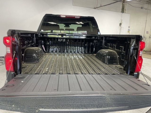 New 2026 Chevrolet Silverado 1500 Custom w/ Turbomax Blackout Package image 25